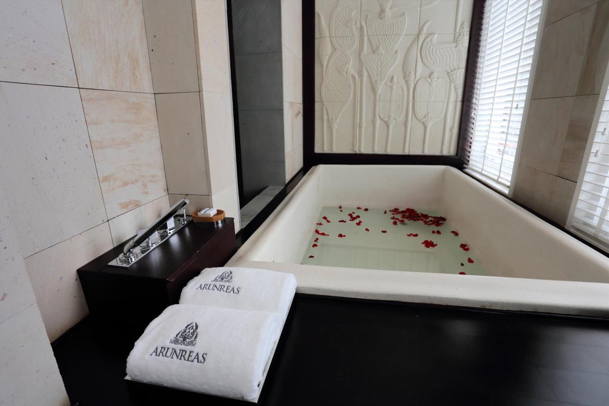 Arunreas Hotel Phnom Penh Bilik gambar